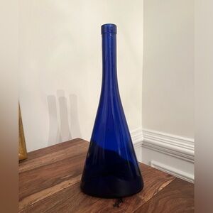 vintage cobalt blue glass bottle